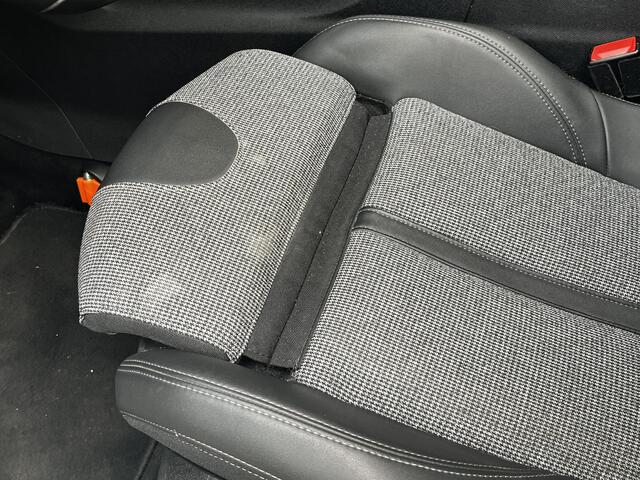 Peugeot 3008 Blue Lease Allure Premium 1.2 Turbo 130pk EAT8 | SCHUIF/KANTELDAK | HANDSFREE A.KLEP | TREKHAAK | AGR-STOELEN | STOELVERW. | MEMORY | KEYLESS ENTRY | DAB+