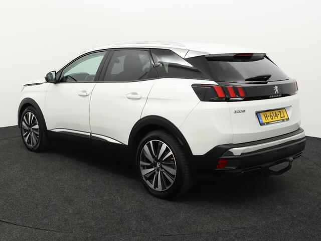 Peugeot 3008 1.2 PureTech Blue Lease Premium Avantage Apple Carplay/Android Auto, Achteruitrijcamera, Cruise control, Bluetooth, Parkeersensor voor en achter, Regensensor, Rijstrooksensor, stuur multifunctioneel Stap in comfort en stijl met deze Peugeot 3008 1.2 PureT