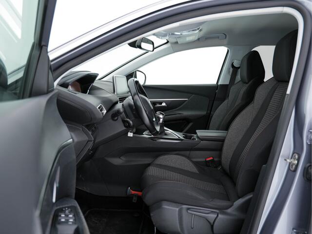Peugeot 3008 1.2 PureTech Blue Lease Executive *NAVI-FULLMAP | DIGI-COCKPIT | SPORT-SEATS | ECC | PDC | CRUISE | CARPLAY | PRIVACY-GLASS | TOWBAR | 17"ALU*