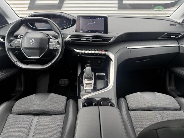Peugeot 3008 1.2 PureTech Allure 2e Eigenaar|Navi|Carplay|Camera|Clima|Cruise|Trekhaak|Stoelverwarming|Elektr. Achterklep|APK tot 01-2027