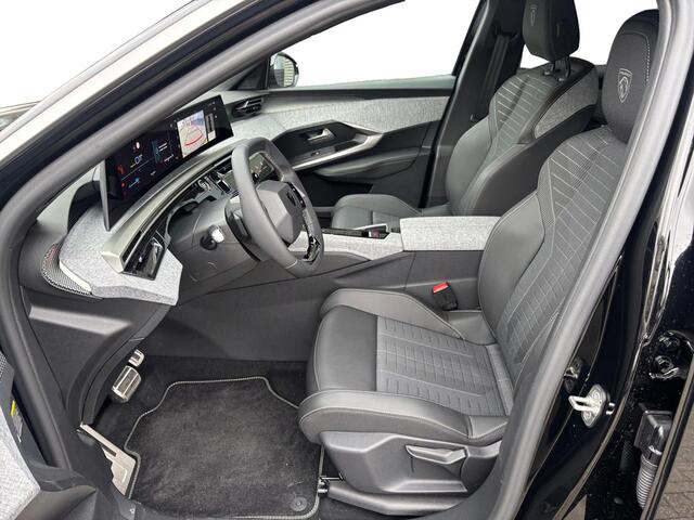 Peugeot 3008 1.6 plug-in Hybrid 195 GT | Navigatie | Carplay | Camera | Elektr. achterklep | Half/Leder |