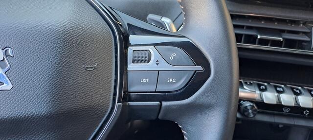 Peugeot 3008 1.6 HYbrid 225 Blue Lease Allure Plug-in Hybride !!!