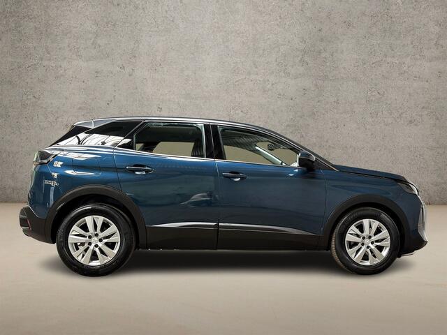 Peugeot 3008 1.2 PureTech Sport (APPLE CARPLAY, GROOT NAVI, 360 CAMERA, KEYLESS, SPORTSTOELEN, LANE ASSIST, CRUISE, NIEUWE APK, NIEUWSTAAT)