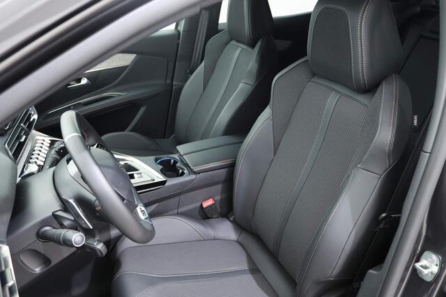 Peugeot 3008 1.2 PURETECH 130PK GT BLACK PACK EAT8 | Navi | El. achterklep | 19 inch