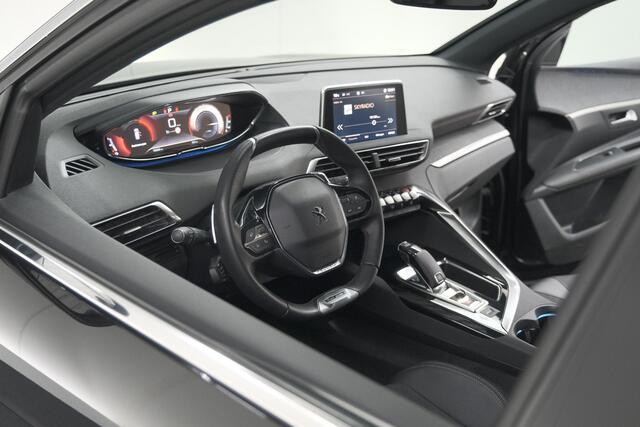 Peugeot 3008 PureTech 130 EAT8 GT Line | Trekhaak | Apple Carplay | Dodehoekdetectie | Apple Carplay