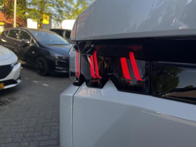 Peugeot 3008 Allure Pack 1.2 Hybrid 145pk e-DSC6 | TWO-TONE! | PANORAMIC NAVIGATION | 360° CAMERA | STOEL + STUURVERW. | AGR-STOEL | GT LINE |