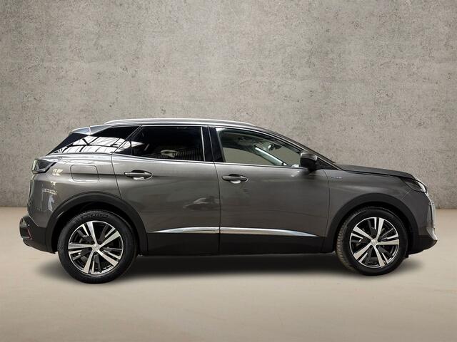 Peugeot 3008 1.6 HYbrid 225 Allure 225Pk Automaat (APPLE CARPLAY, GROOT NAVI, 360 CAMERA, LEDER, KEYLESS, SPORTSTOELEN, ELEK ACHTERKLEP, GETINT GLAS, NIEUWE APK, NIEUWSTAAT)