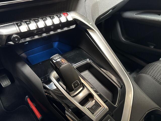 Peugeot 3008 1.2 PureTech Sport Automaat (APPLE CARPLAY, GROOT NAVI, DIGITAAL DASHBOARD, SPORTSTOELEN, GETINT GLAS, CRUISE, NIEUWE APK, NIEUWSTAAT)