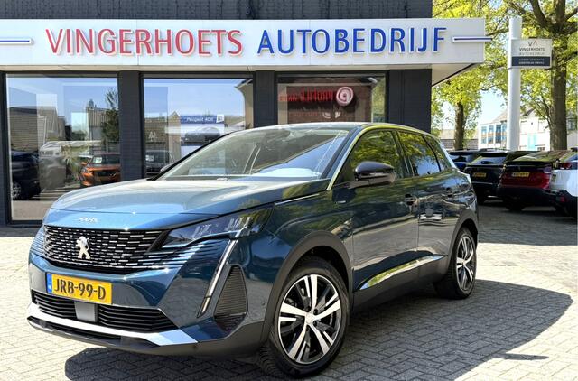 Peugeot 3008 1.6 Plug in Hybride 225 Pk * Automaat * Luxe Allure * * Navigatie * Dodehoek Sensoren * Achteruitrij Camera * Keyless Start * Laadstekker 220 V * 1/2 Lederen Interieur * Vingerhoets; Vierde Generatie Eersteklas Service. Al meer dan 100 jaar een begrip in 