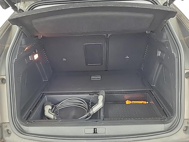 Peugeot 3008 1.6 HYbrid 225 Blue Lease Allure 1e-Eig. & Dealer-Onderh. BOVAG-Garantie. NL-Auto.