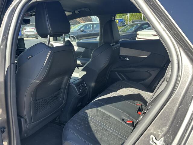 Peugeot 3008 1.6 HYbrid 225 GT Pack Business BOMVOL! | BLACKPACK | ACHTERUITRIJCAMERA | MASSAGE STOELEN | STOELVERWARMING | GEHEUGEN STOELEN | APPLECARPLAY | ELEKT. ACHTERKLEP | FOCAL AUDIO | DODEHOEK | KEYLESS | ADAP. CRUISE | RIJKLAAR MET 12 MND BOVAG GARANTIE |