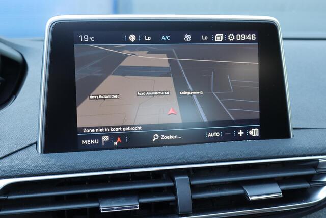 Peugeot 3008 1.2 PureTech GT Line | Panoramadak | Nieuwe Distributieriem | Camera | Carplay | Full Led