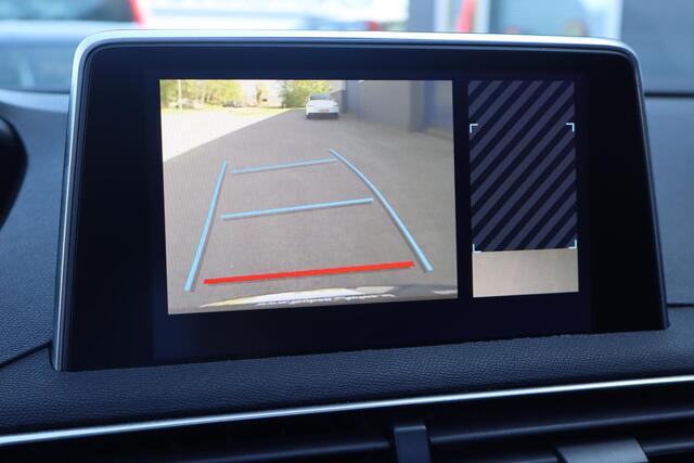 Peugeot 3008 1.2 PureTech GT Line | Panoramadak | Nieuwe Distributieriem | Camera | Carplay | Full Led