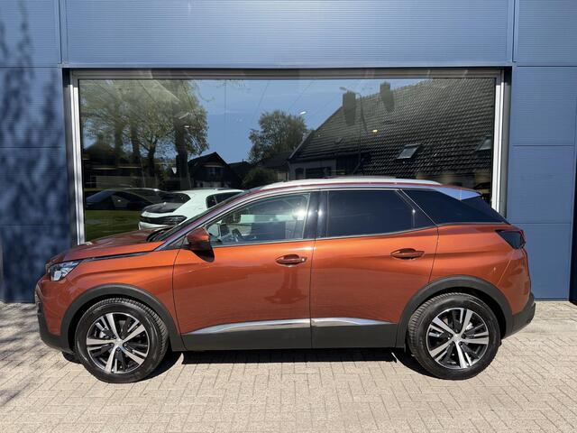 Peugeot 3008 1.2 Turbo 130PK Allure Automaat | Lage Km stand: 47800 | Panorama Schuif-Kanteldak | Afneembare Trekhaak | All Season Banden | LED Verlichting | Navigatie | Stoelverwarming | Dakrails |