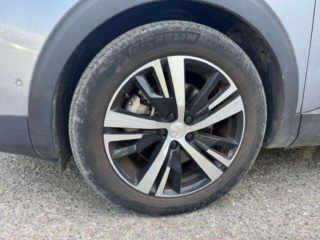 Peugeot 3008 1.6 HYbrid 225 GT // SCHUIF-KANTELDAK // ADAPT. CRUISE // DODEHOEK // ELEK. ACHTERKLEP // 360 CAMERA // NAVI+CARPLAY //