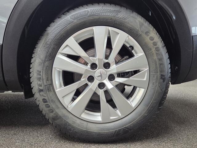 Peugeot 3008 1.2 PureTech Active Avantage