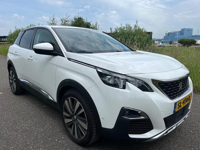 Peugeot 3008 1.2 PureTech Blue Lease Premium
