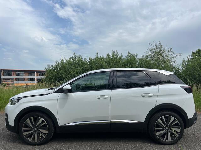 Peugeot 3008 1.2 PureTech Blue Lease Premium