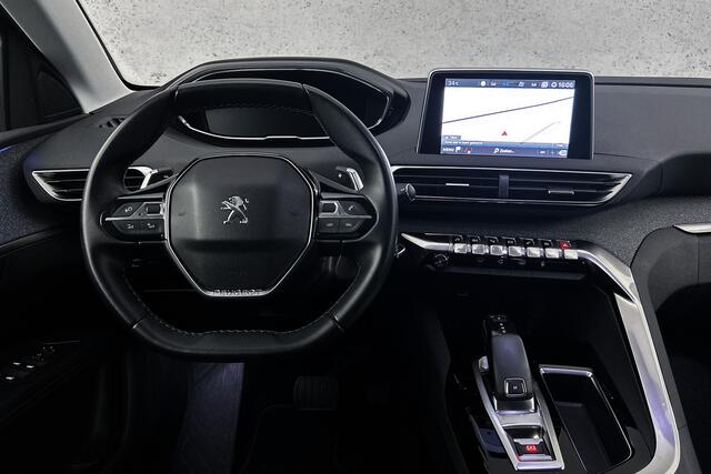 Peugeot 3008 1.2 PureTech Allure | Half leder | Trekhaak | Camera | Apple Carplay