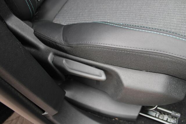 Peugeot 3008 1.2 PureTech 130pk Allure Pack Automaat Airco Navi Camera Carplay Perfect onderhouden