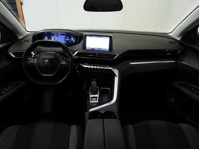 Peugeot 3008 1.2 PureTech Aut. Executive NAVI/CLIMA/CRUISE/TREKH./17"LMV!