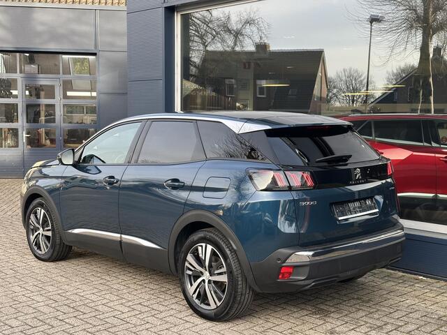 Peugeot 3008 1.6 HYbrid 180 PK Allure Pack Business | Plug In Hybride | Slechts 9200 KM | Navigatie | LED Verlichting | Camera | Parkeersensoren V+A | Digitaal Dashboard | Keyless Entry | Lichtmetalen Velgen 18 Inch | Climate Control | Cruise Control |