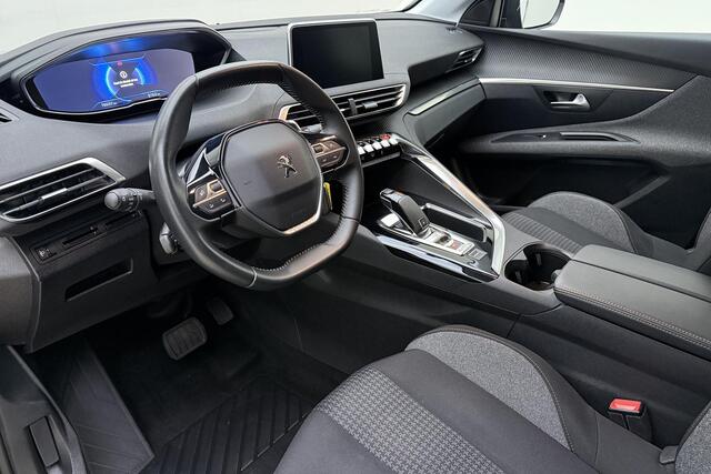 Peugeot 3008 1.2T Blue Lease Executive | 130PK | AUTOMAAT | Afneembare trekhaak | Camera | Navigatie | Parkeersensoren voor & achter | Climate Control | Apple Carplay & Android Auto