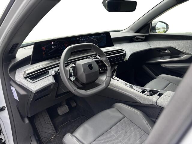 Peugeot 3008 Allure 1.2 Hybrid 145pk e-DSC6 | LAGE KM-STAND! | PANORAMIC NAVIGATION | ADAPTIVE CRUISE | KEYLESS ENTRY | CAMERA | LEDER/STOF |