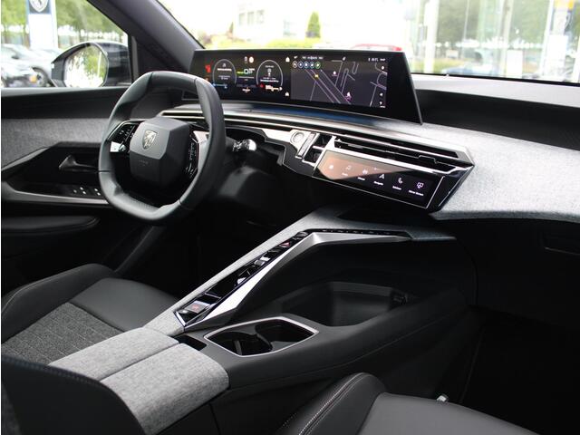 Peugeot 3008 1.6 plug-in Hybrid 195pk Allure | Camera/Trekhaak/Navi