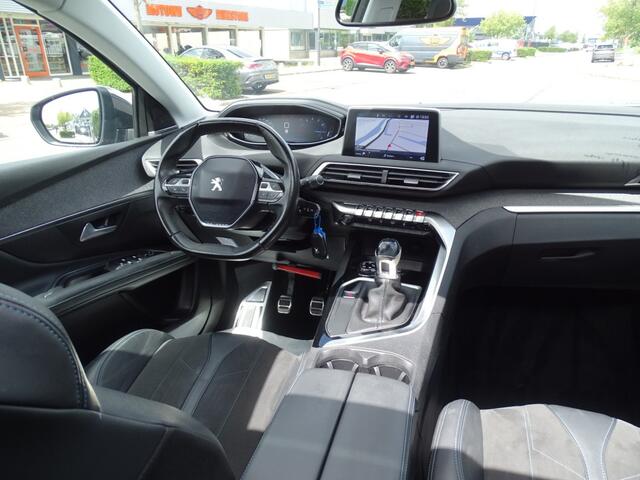 Peugeot 3008 1.2 PT CROSSWAY-Navi-Media-Blth-Pdc-Cam-Pdc-Led