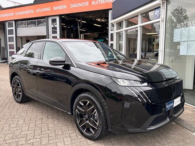 Peugeot 3008 1.2 HYB 145 ALLURE