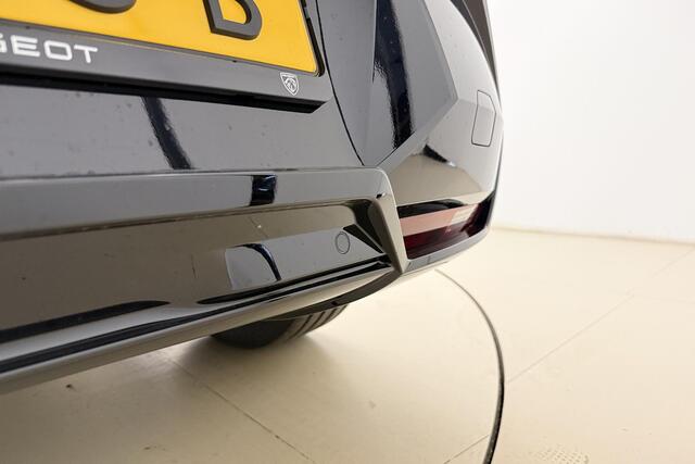 Peugeot 3008 e-3008 GT Avantage 210 73 kWh | Stoelverwarming voor/achter | 360 graden camera | Lederen/Alcantara bekleding | Apple/Android Carplay | Vehicle to load | Dodehoekdetectie | Autonomous emergency braking | Climate control | Memory seats | Stuurbediening | N