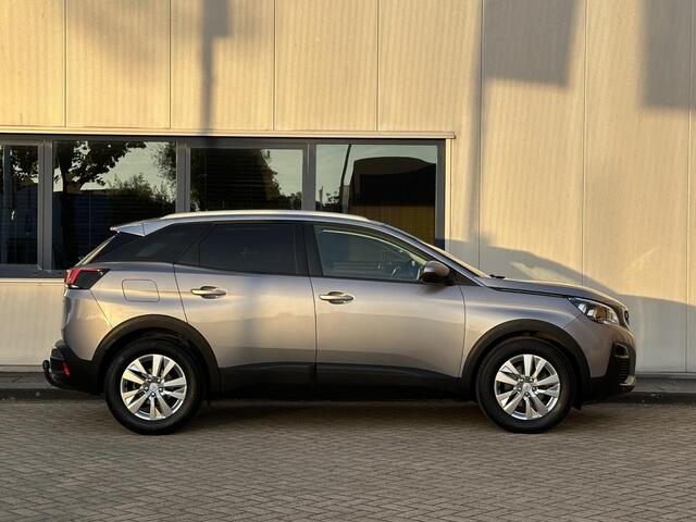 Peugeot 3008 1.2 PureTech Blue Lease Executive - Outlet -