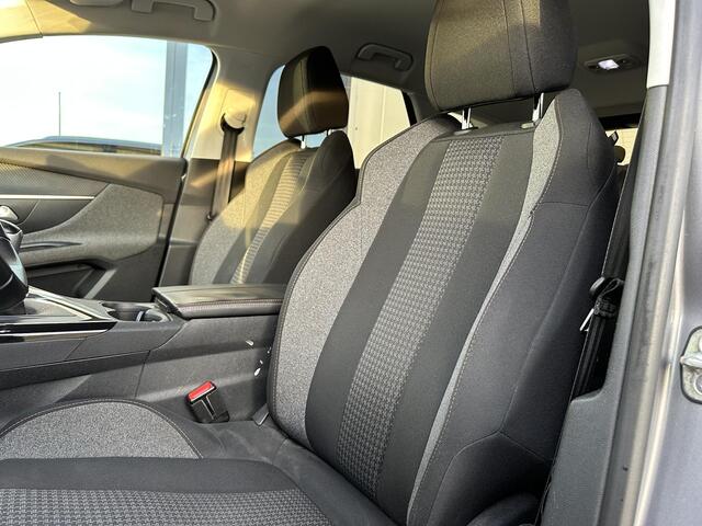 Peugeot 3008 1.2 PureTech Blue Lease Executive - Outlet -