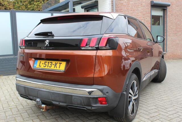 Peugeot 3008 1.2 PureTech Première Nieuwe distributieriem! Trekhaak.