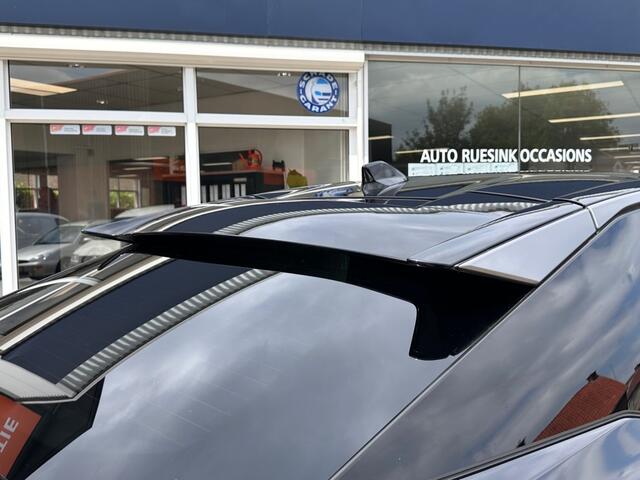 Peugeot 3008 1.2 HYB 145 ALLURE