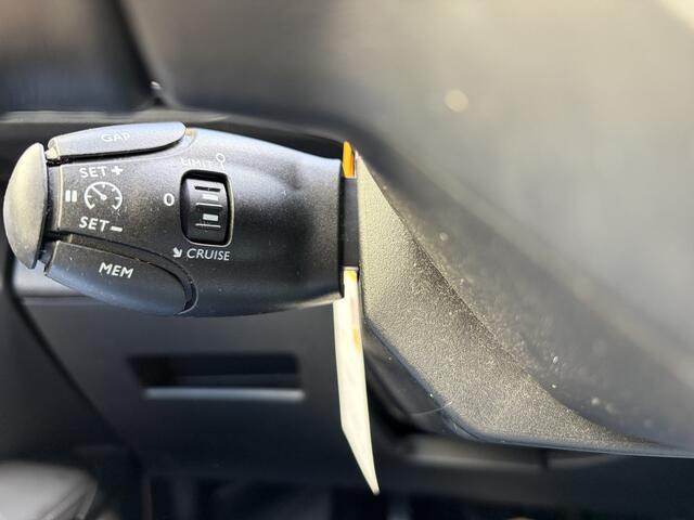 Peugeot 3008 1.2 PureTech Allure / NAVI / CRUISE / 85dkm! NAP!