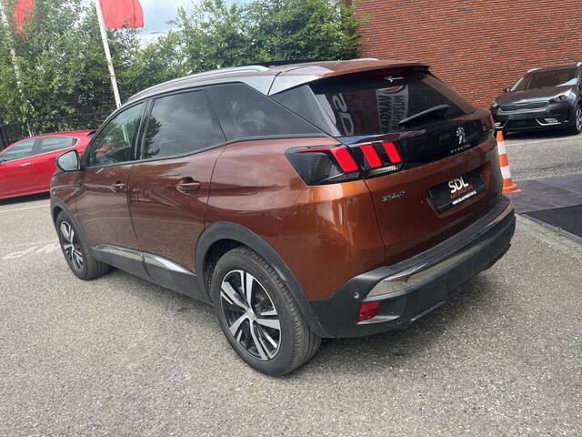 Peugeot 3008 1.2 PureTech Allure Avantage // SCHUIF-KANTELDAK // 360 CAMERA // CRUISE // NAVI+CARPLAY // HALF LEDER //