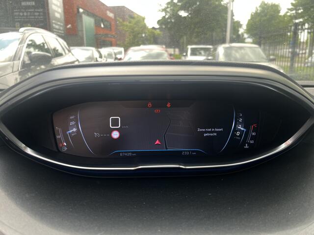 Peugeot 3008 1.2 PureTech Allure Avantage // SCHUIF-KANTELDAK // 360 CAMERA // CRUISE // NAVI+CARPLAY // HALF LEDER //