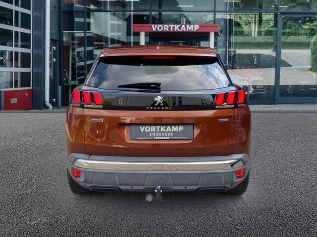 Peugeot 3008 1.2 PureTech ALLURE TREKHAAK/LEDER/PDC/CRUISE/CARPLAY/STOELVERW