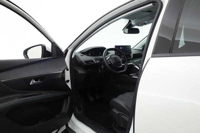 Peugeot 3008 1.2 PureTech Blue Lease Allure | Dig. Cockpit | Cruise Control | Keyless | Camera | Apple CarPlay & Android Auto | PDC V+A