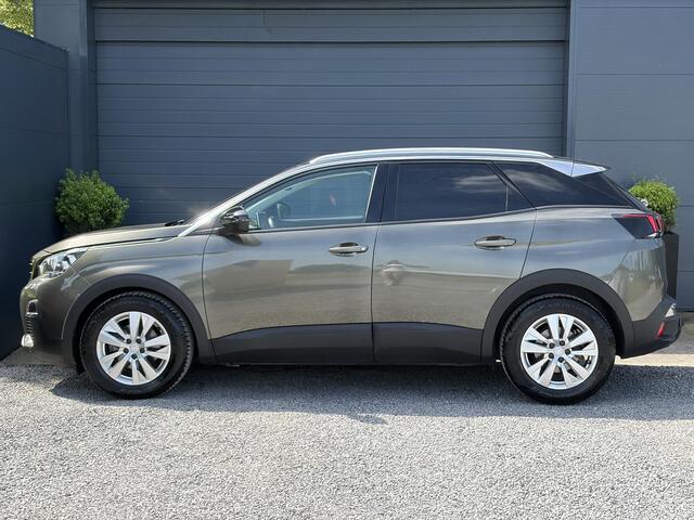 Peugeot 3008 1.2 PureTech Active 360°Camera,Navi,Carplay,Trekhaak,Lm velgen,D-riem vv in2023,Recent beurt gehad,N.A.P,131pk,Pdc,Apk tot 01-2027