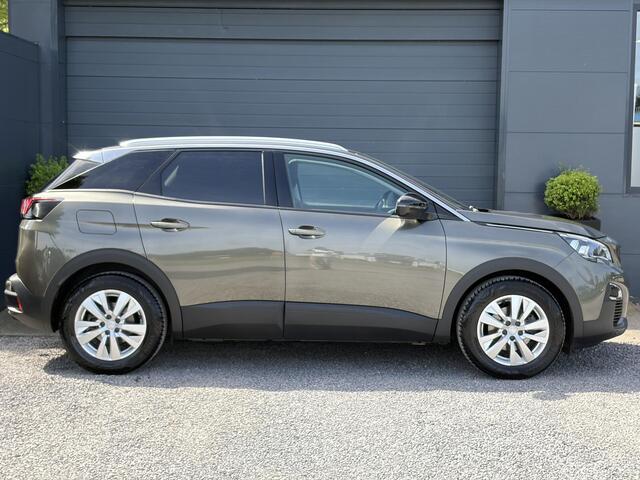 Peugeot 3008 1.2 PureTech Active 360°Camera,Navi,Carplay,Trekhaak,Lm velgen,D-riem vv in2023,Recent beurt gehad,N.A.P,131pk,Pdc,Apk tot 01-2027