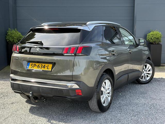 Peugeot 3008 1.2 PureTech Active 360°Camera,Navi,Carplay,Trekhaak,Lm velgen,D-riem vv in2023,Recent beurt gehad,N.A.P,131pk,Pdc,Apk tot 01-2027