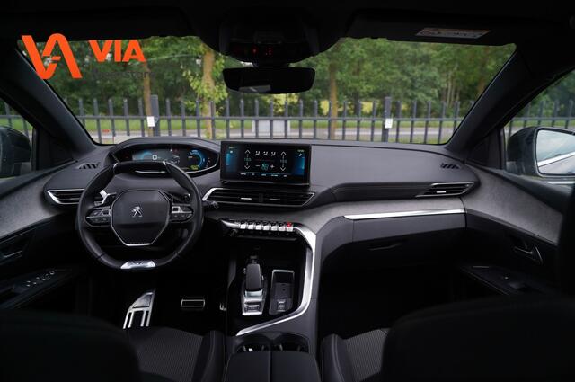 Peugeot 3008 1.6 Hybrid 225 GT | PANO | Camera | PDC | Stoelverw. | ECC | Halfleer |