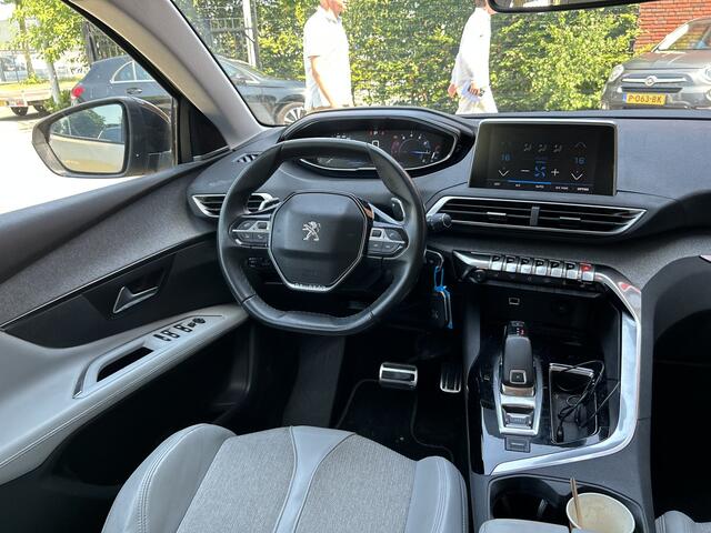 Peugeot 3008 1.2 PureTech Première // LED // FOCAL AUDIO // HALF-LEDER // APPLE CARPLAY / ANDROID AUTO // PDC V+A // CLIMA // CRUISE