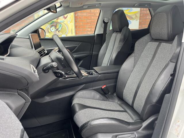 Peugeot 3008 PureTech 130 AGC Première | Schuifdak | Camera voor + achter | Stoelverwarming | Carplay/Android Auto |