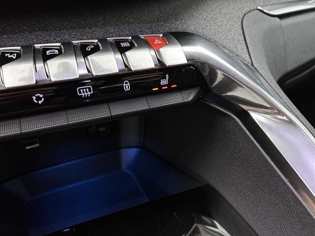 Peugeot 3008 130pk GT Line | Rijklaar | camera | stoelverwarming | Parkeersensoren voor en achter |