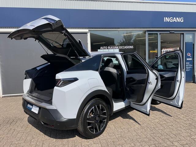 Peugeot 3008 1.2 HYB 145 ALLURE