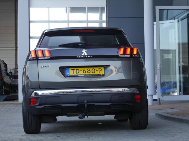 Peugeot 3008 1.2 PureTech Blue Lease Executive | Trekhaak | Navigatie | Climate control | Lichtmetalen velgen | Cruise control | Parkeersensoren achter | Apple carplay/Android auto